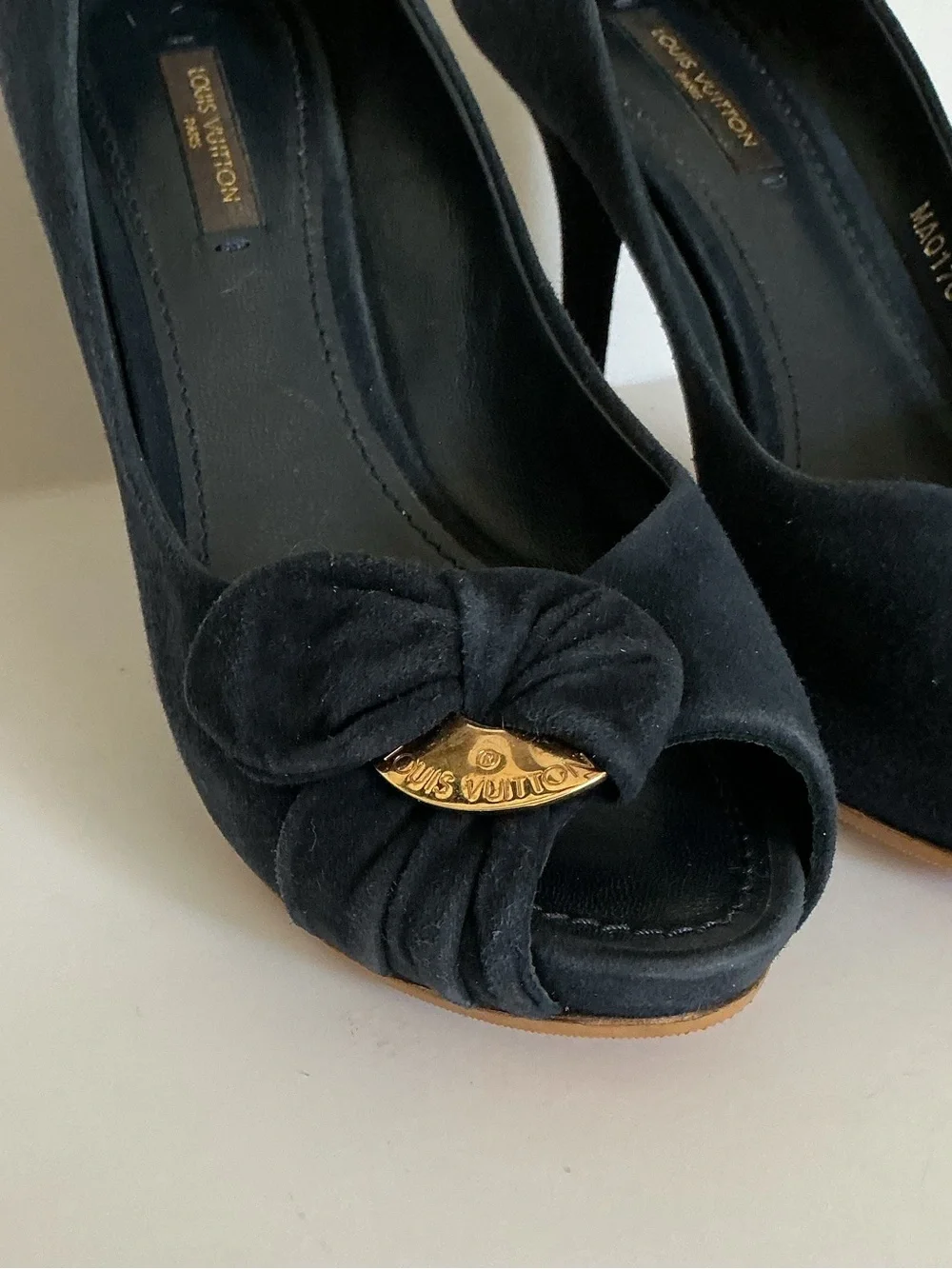 Louis Vuitton Kimono Peep Toe Platform Pumps Navy Suede Size 37